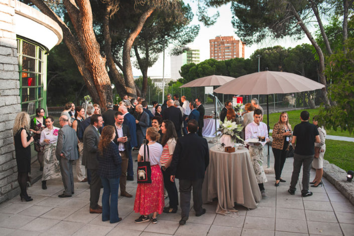 Catering en patio de Madrid